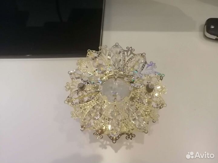 Светильник потолочный