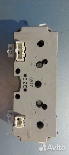 Блок управления климатом мазда 6 gg