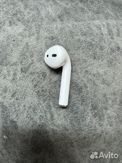 Правый наушник Airpods 2