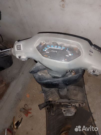 Скутер Honda Lead 50 af20