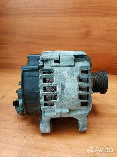 Генератор Рено Сценик 3 Меган 3 2.0DCi M9R