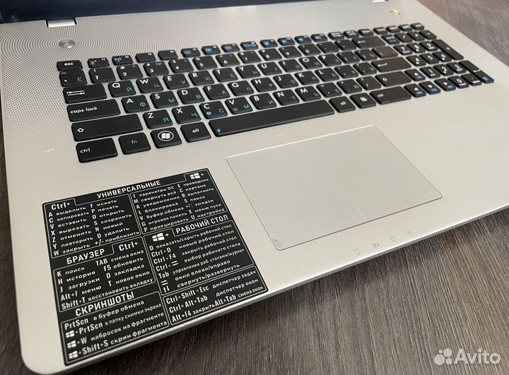 Отличный Asus 17.3/ Core i5-3210M/GT 635M/10GB/SSD