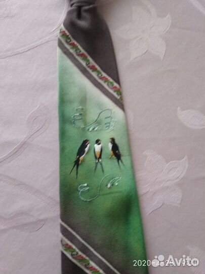 Галстук ретро