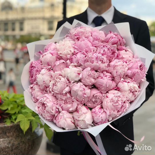 Букет пионов