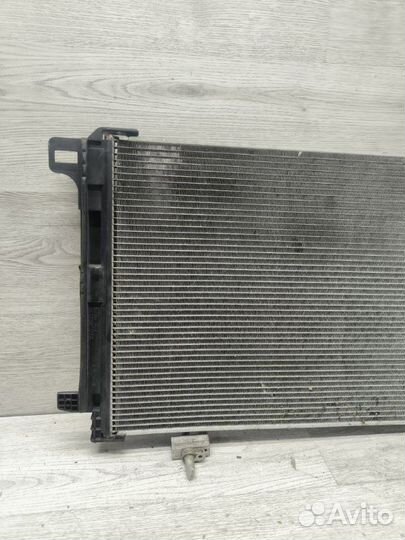 Радиатор кондиционера Mercedes-Benz C-Class W204