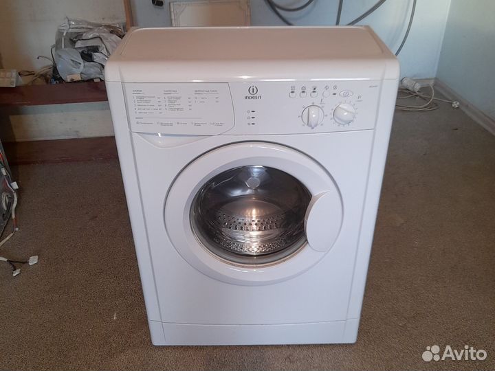 Узкий Индезит 4кг глубина 33см Рабочий Гарантия