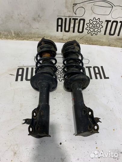 Стойка передняя Honda Civic 4D R18A2 2008