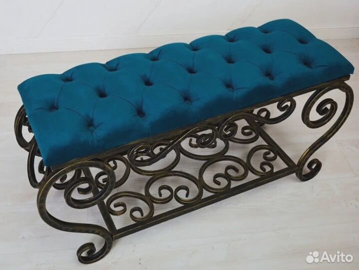 Банкетка для прихожей