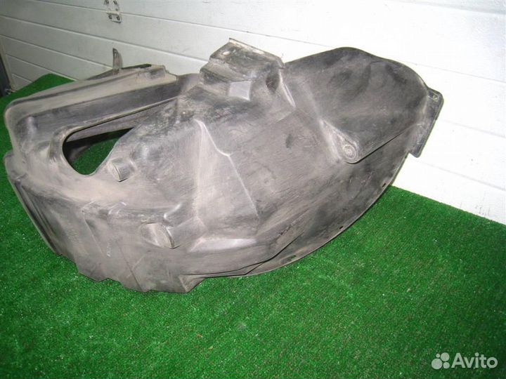 Подкрылок задний левый Suzuki SX4 2009