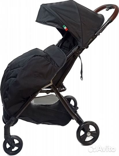 Коляска легкая прогулка