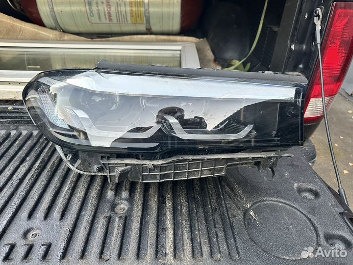 Фара правая бмв g30