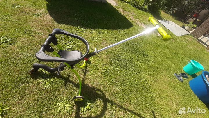 Каталка, коляска детская