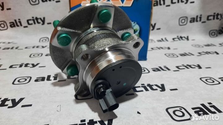 Ступица задняя форд 2 SAT