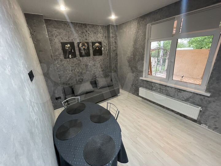 Дом 19 м² на участке 1 сот.