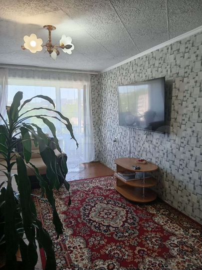 3-к. квартира, 56 м², 8/9 эт.
