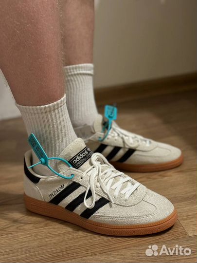 Кроссовки Adidas Spezial Бежевые 42,5 - 9 US