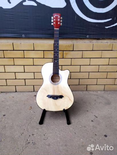 Акустическая гитара 7/8