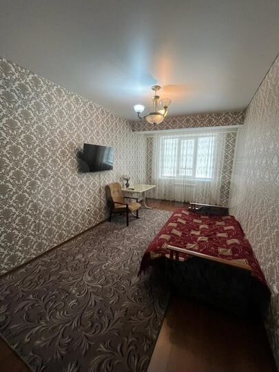 2-к. квартира, 65 м², 4/6 эт.