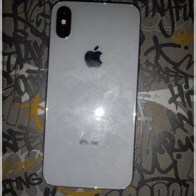 iPhone X, 64 ГБ