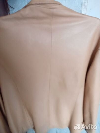 Женская верхняя одежда 52 54