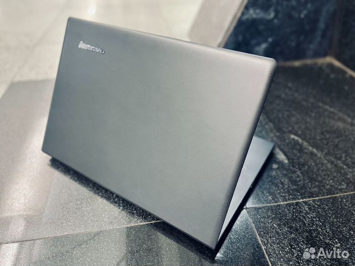 Гигант Lenovo 17 дюймов 10246