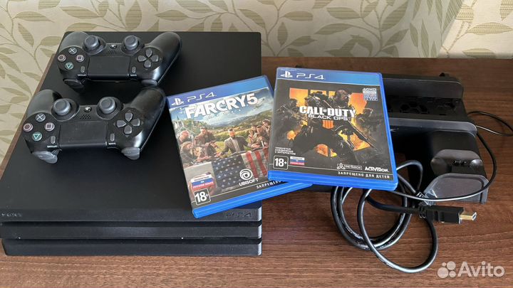 Sony playstation 4 pro 1tb