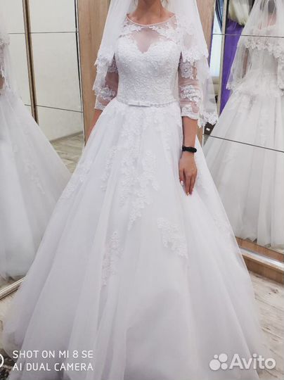 Свадебное платье