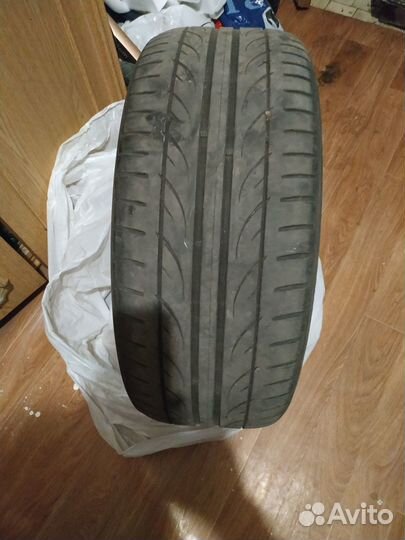 Hankook Ventus V12 Evo2 K120 215/50 R17 W