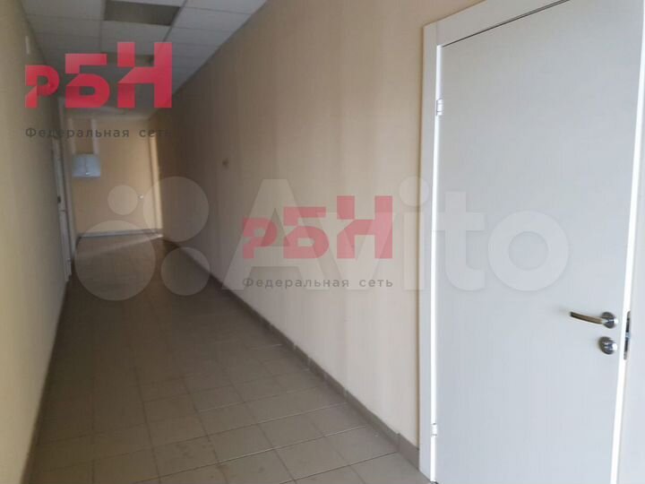 Офис с парковкой, 157 кв.м