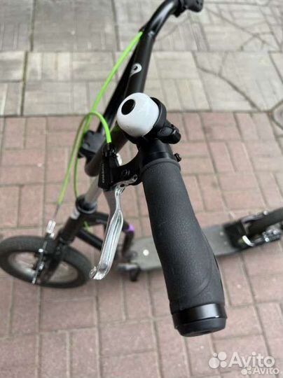 Самокат Yedoo