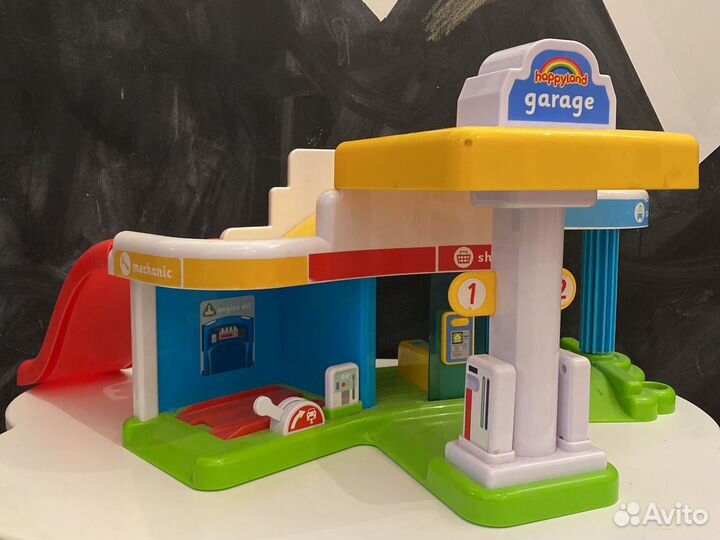 Игровой центр для машинок детский