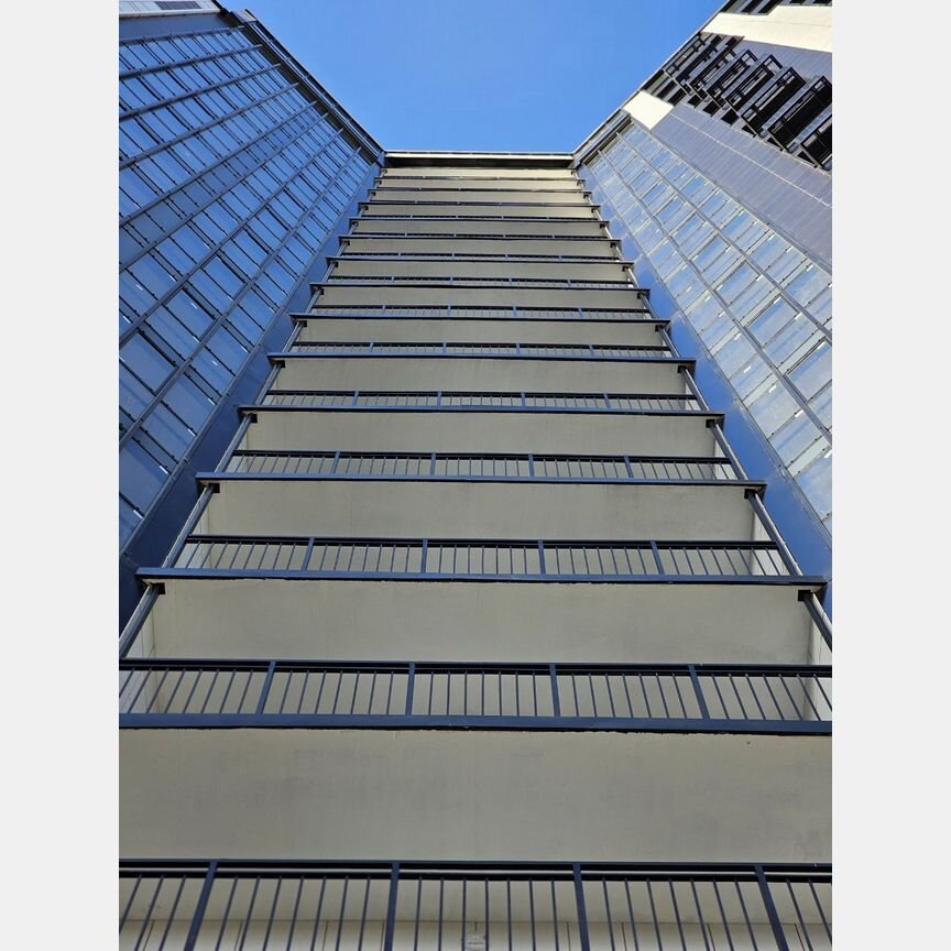 2-к. квартира, 90,2 м², 12/17 эт.