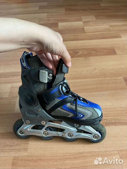 Роликовые коньки Larsen