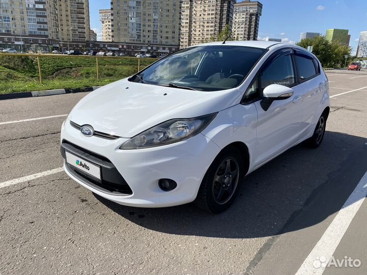 Ford Fiesta 1.4 AT, 2010, 193 000 км