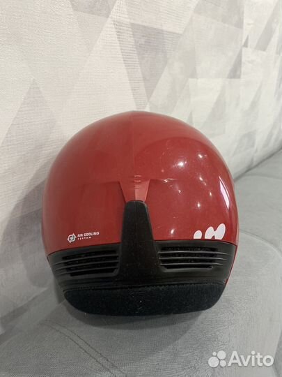 Горнолыжный шлем