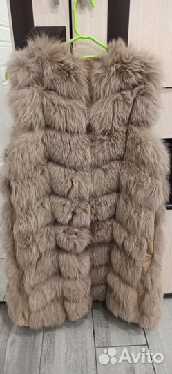 Жилетка меховая женская