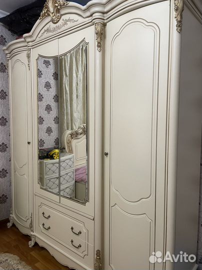 Спальный гарнитур бу