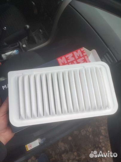 Воздушный фильтр Toyota avensis t22 t25