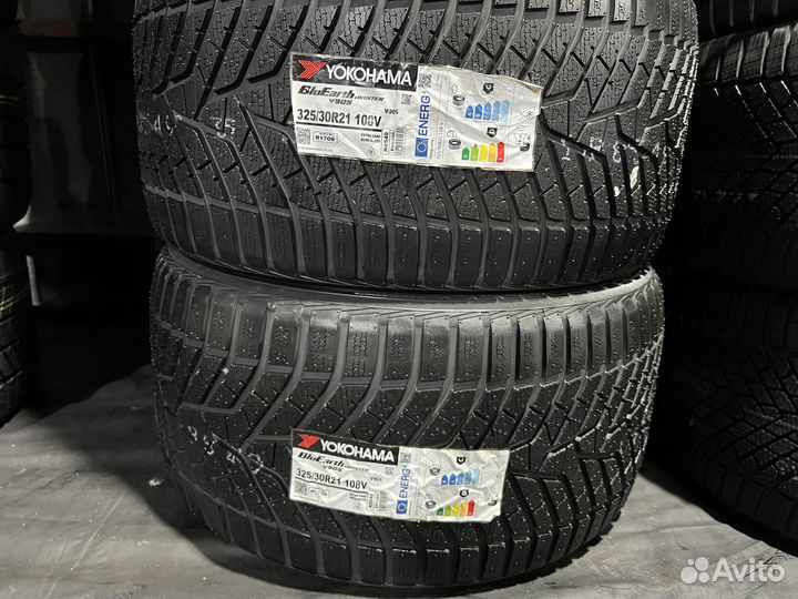 Yokohama BluEarth Winter V905 285/35 R21 и 325/30 R21 108V