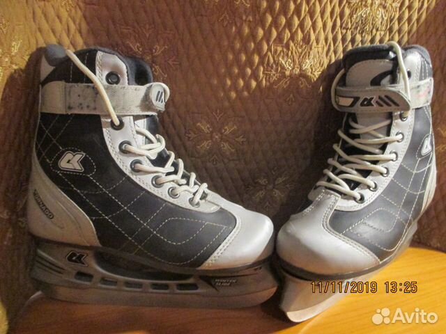 Коньки р.35