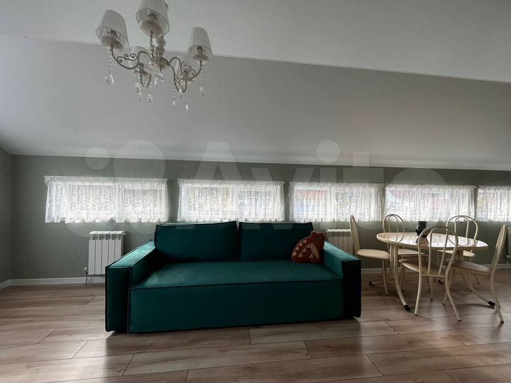 2-к. квартира, 75 м², 2/2 эт.