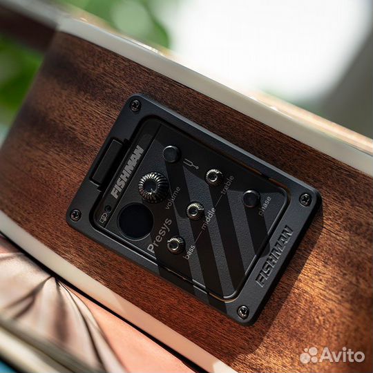 Электроакустическая гитара Cort L710F-NS