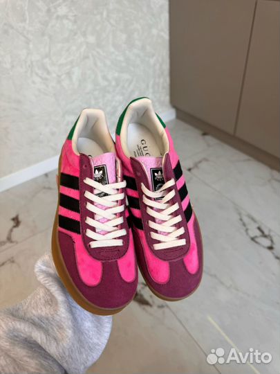 Кеды gucci adidas gazelle pink