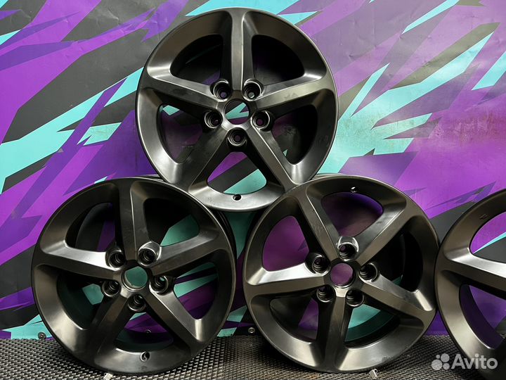 Комплект оригинальных дисков Hyundai R17 5x114.3
