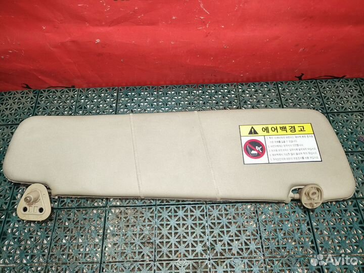 Козырёк солнцезащитный левый Hyundai H1