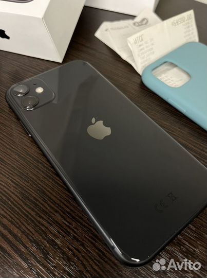 iPhone 11, 128 ГБ