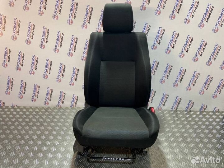 Сиденье Suzuki SX4 1