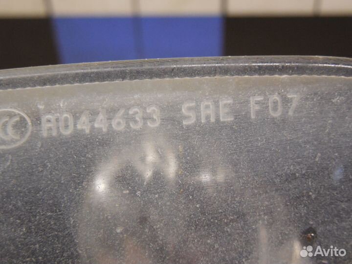 Фара противотуманная левая 5-serie GT F07 2009-201