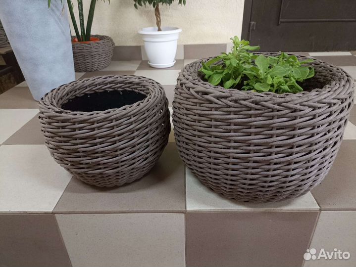 Кашпо для цветов