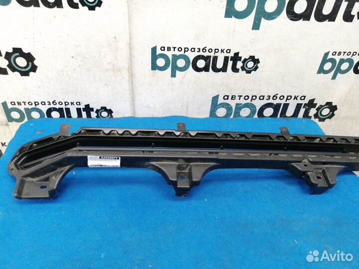 Решетка переднего бампера 53112-60290 Toyota Land